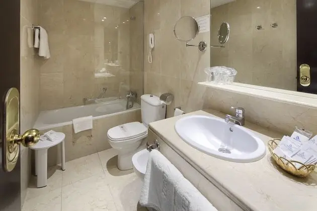 Classic İki Ayrı Yataklı Oda