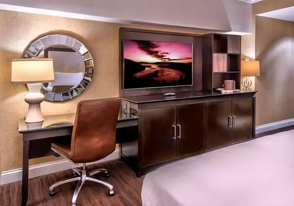 Luxury Tower, King Bed