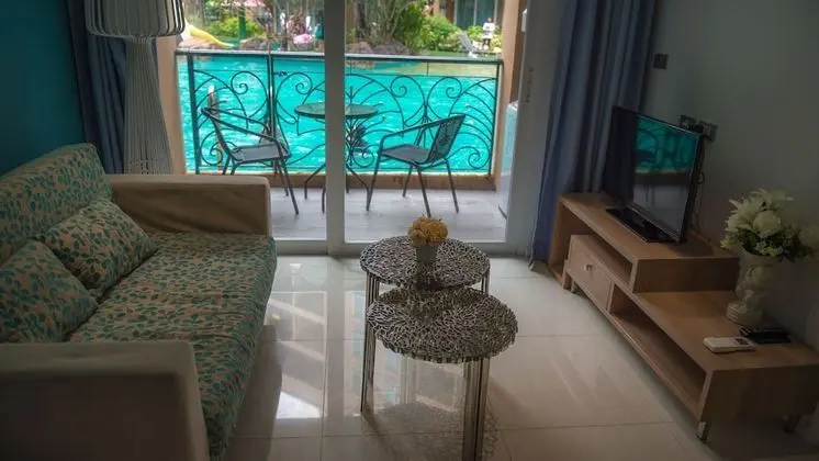 1-Bedroom Apartment with Pool Access