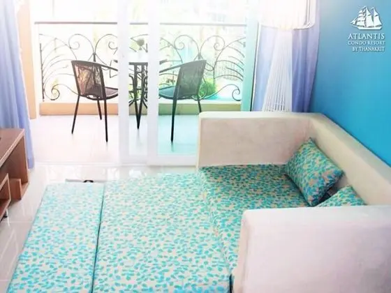 Family Suite with Sofa Bed, Pool View