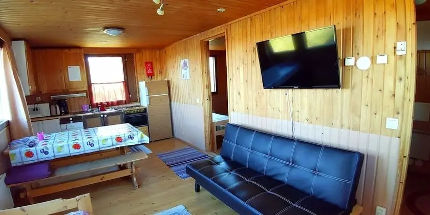 Basic Dağ Evi, Birden Çok Yatak, Sigara İçilmez