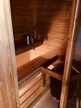 Basic Dağ Evi, Birden Çok Yatak, Sigara İçilmez