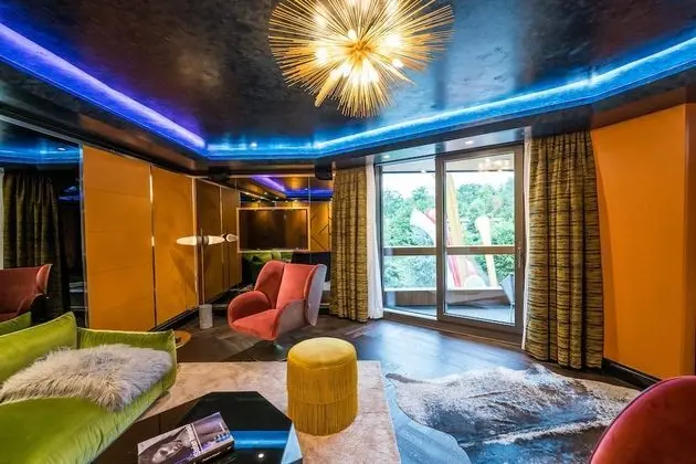 Come Play Suite with Balcony