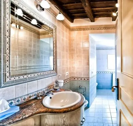 Honeymoon Çatı Katı (Loft), 1 Yatak Odası, Sigara İçilmez, Göl Manzaralı