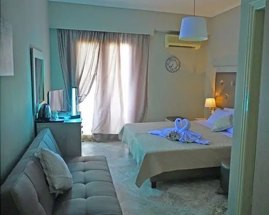 Superior Tek Büyük veya İki Ayrı Yataklı Oda