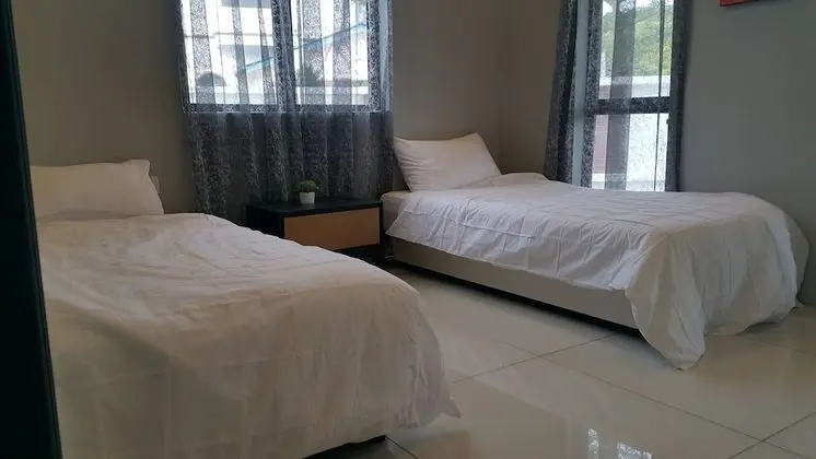 Bungalov, 6 Yatak Odası