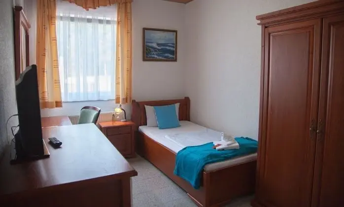 Basic Tek Kişilik Oda