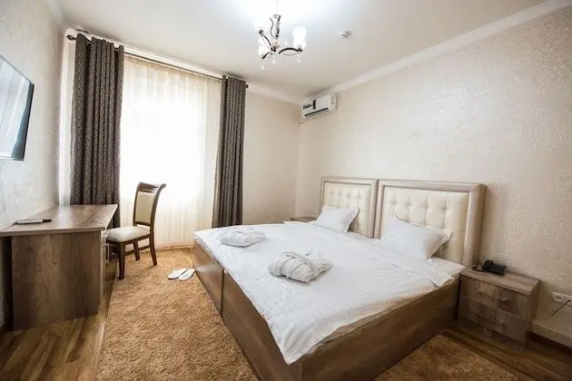 Standard Tek Büyük Yataklı Oda