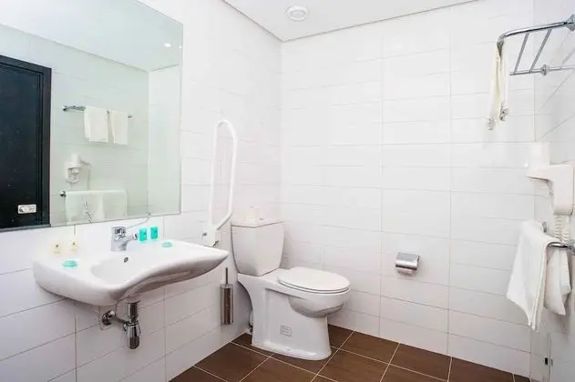 Standard Tek Büyük Yataklı Oda