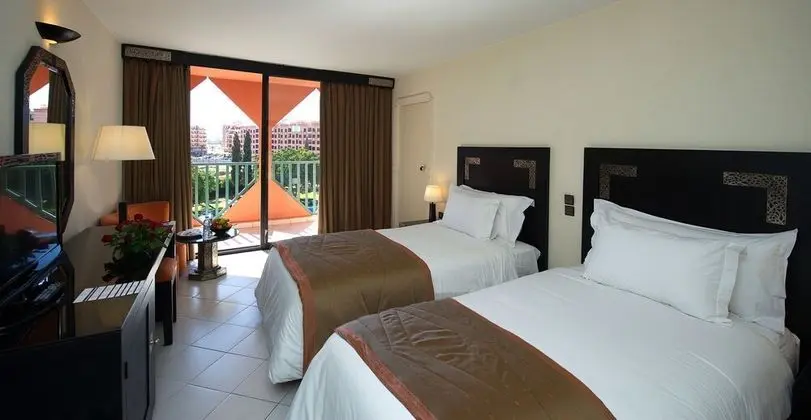 2 chambres adjacente