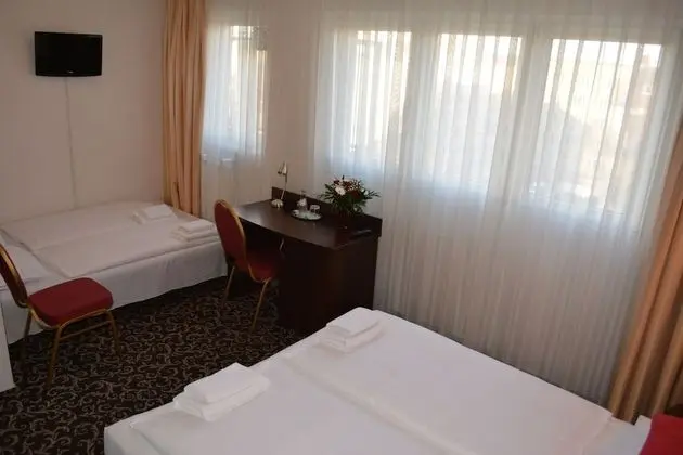 Dört Kişilik Oda