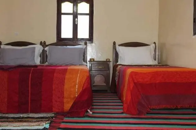 Üç Kişilik Oda