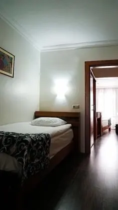 Basic Üç Kişilik Oda