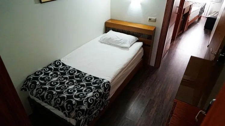 Basic Üç Kişilik Oda