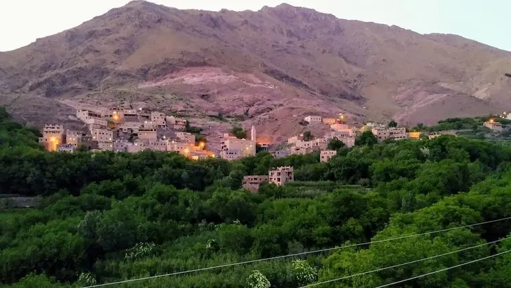 Tek Büyük Yataklı Oda, Dağ Manzaralı (Imoula)