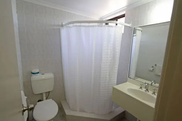 Standard Oda (Queen Room)