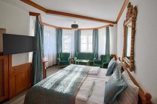 Deluxe Tek Büyük Yataklı Oda