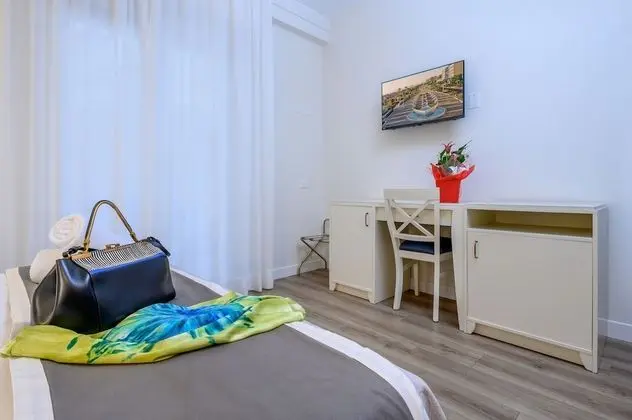 Standard Tek Büyük veya İki Ayrı Yataklı Oda