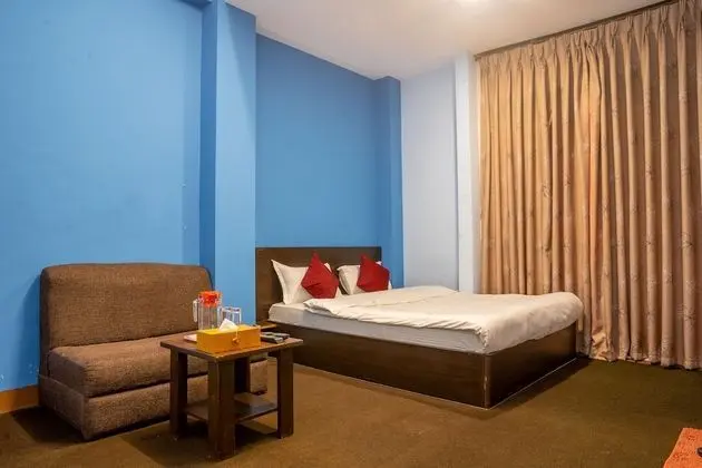 Standard Oda, 1 Büyük (Queen) Boy Yatak