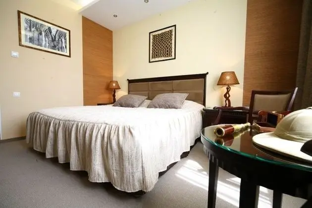 Comfort Tek Büyük Yataklı Oda