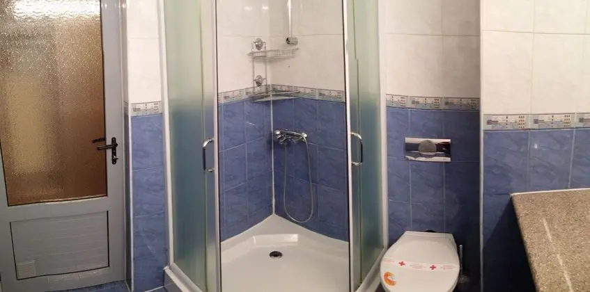 Classic Tek Büyük Yataklı Oda