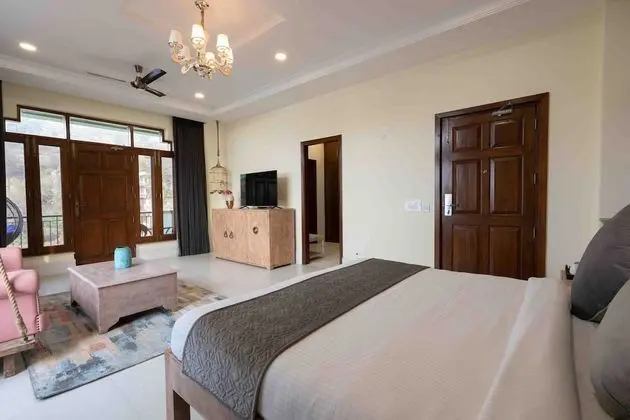 Suite Room