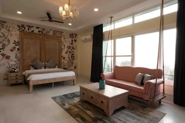 Suite Room