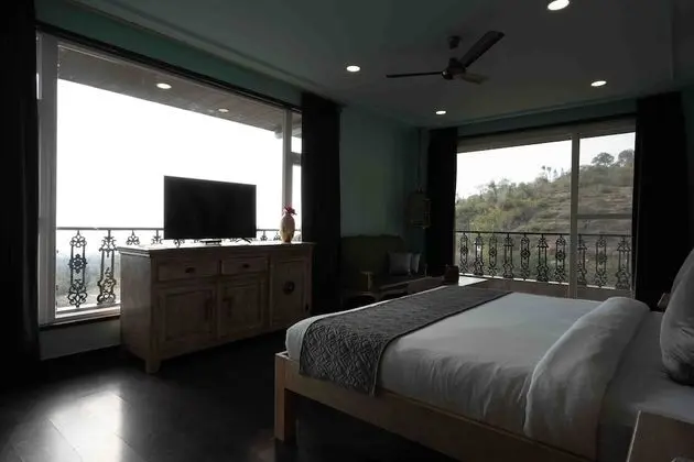 Suite Room