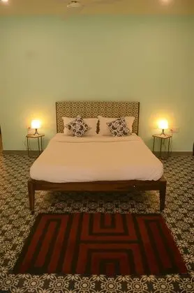 Superior Kır Evi
