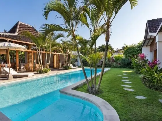 Villa, 4 Yatak Odası, Kişiye Özel Havuzlu