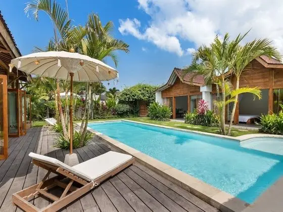 Villa, 4 Yatak Odası, Kişiye Özel Havuzlu