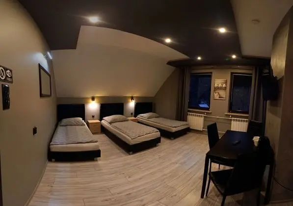 Deluxe Üç Kişilik Oda, 3 Tek Kişilik Yatak, Sauna, Bahçe Manzaralı