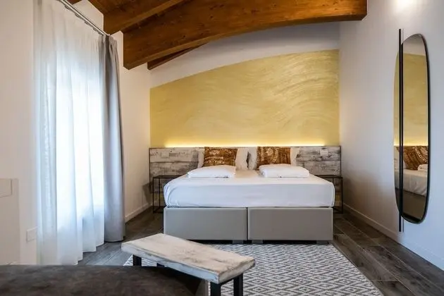 Comfort Tek Büyük veya İki Ayrı Yataklı Oda