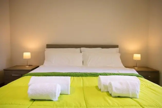 Superior Apart Daire, 2 Yatak Odası, Küçük Mutfak, Şehir Manzaralı