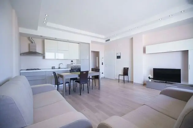 Superior Apart Daire, 2 Yatak Odası, Küçük Mutfak, Şehir Manzaralı