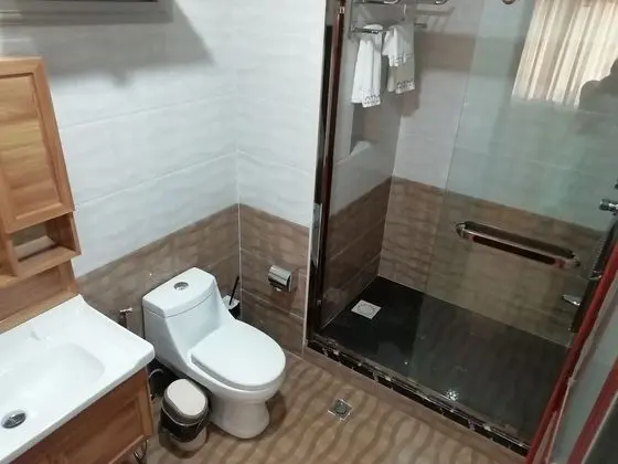 Business Tek Büyük Yataklı Oda