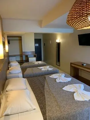 Dört Kişilik Oda, Deniz Manzaralı