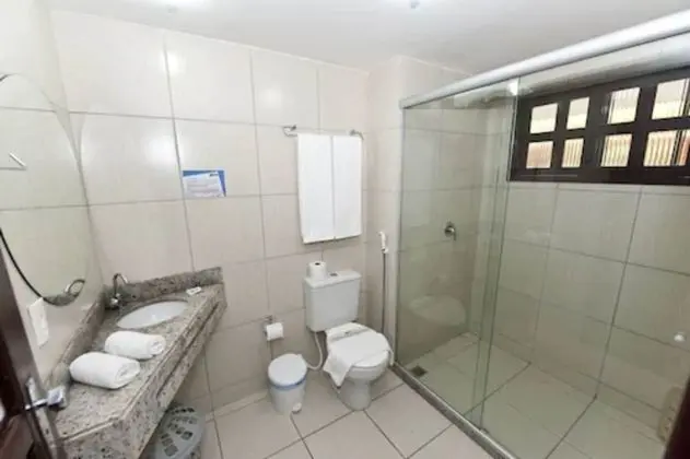 Üç Kişilik Oda, Deniz Manzaralı