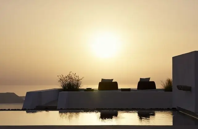 Atoles Villa with Private Pool and Caldera View