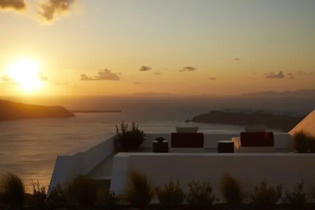 Atoles Villa with Private Pool and Caldera View