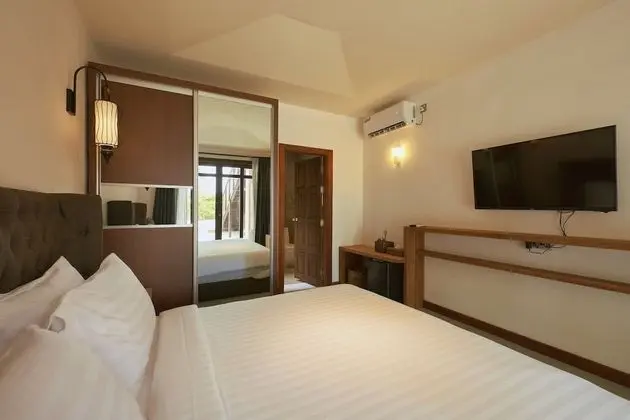 Deluxe Tek Büyük Yataklı Oda, 1 En Büyük (King) Boy Yatak, Sigara İçilmez, Deniz Manzaralı