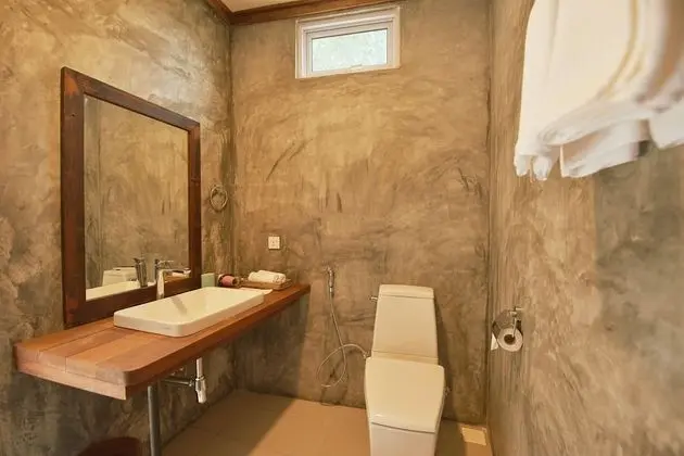 Deluxe Tek Büyük Yataklı Oda, 1 En Büyük (King) Boy Yatak, Sigara İçilmez, Deniz Manzaralı