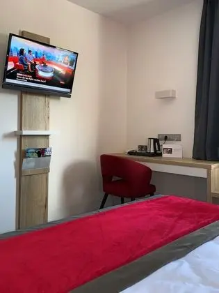 Standard Tek Büyük Yataklı Oda