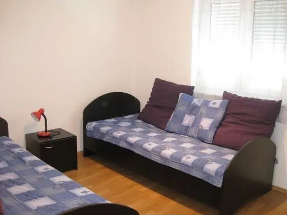 Apart Daire (Atomic - 100 m from pebble beach - A1)