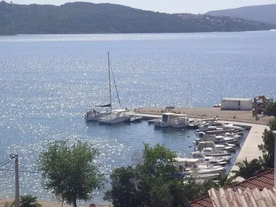 Apart Daire (Atomic - 100 m from pebble beach - A1)