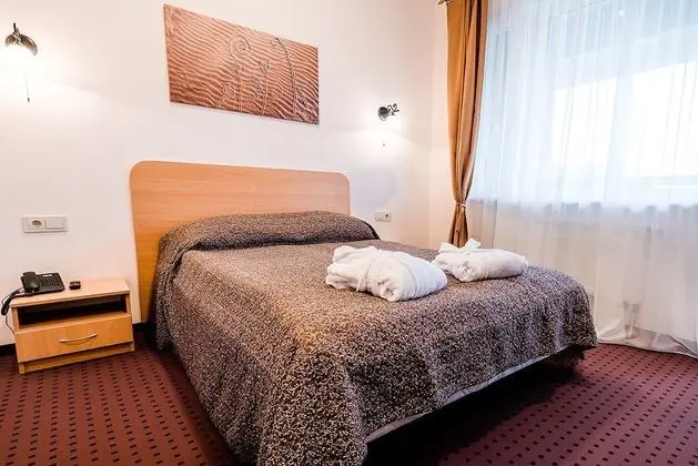 Standard Tek Büyük Yataklı Oda, 1 Çift Kişilik veya 2 Tek Kişilik Yatak, Bahçe Manzaralı