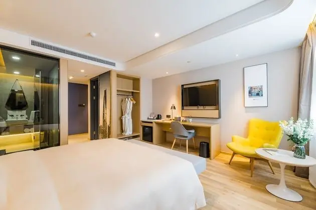 Deluxe Tek Büyük Yataklı Oda