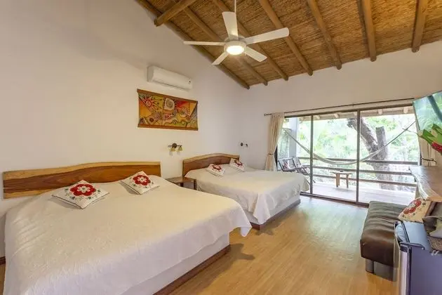 Deluxe Dört Kişilik Oda