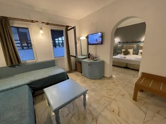 Suite, Bahçe Manzaralı