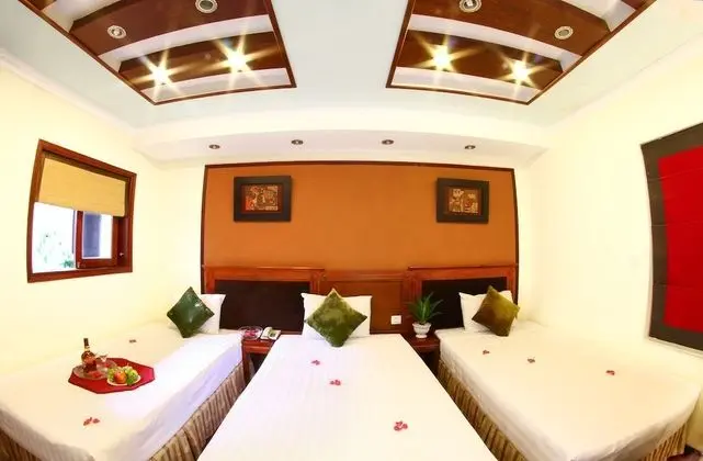 Deluxe Üç Kişilik Oda
